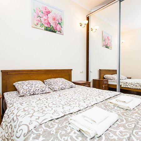 Квартира В Центрі Вулиця Балабана 29 Біля Краківського Ринку Lviv Luaran gambar