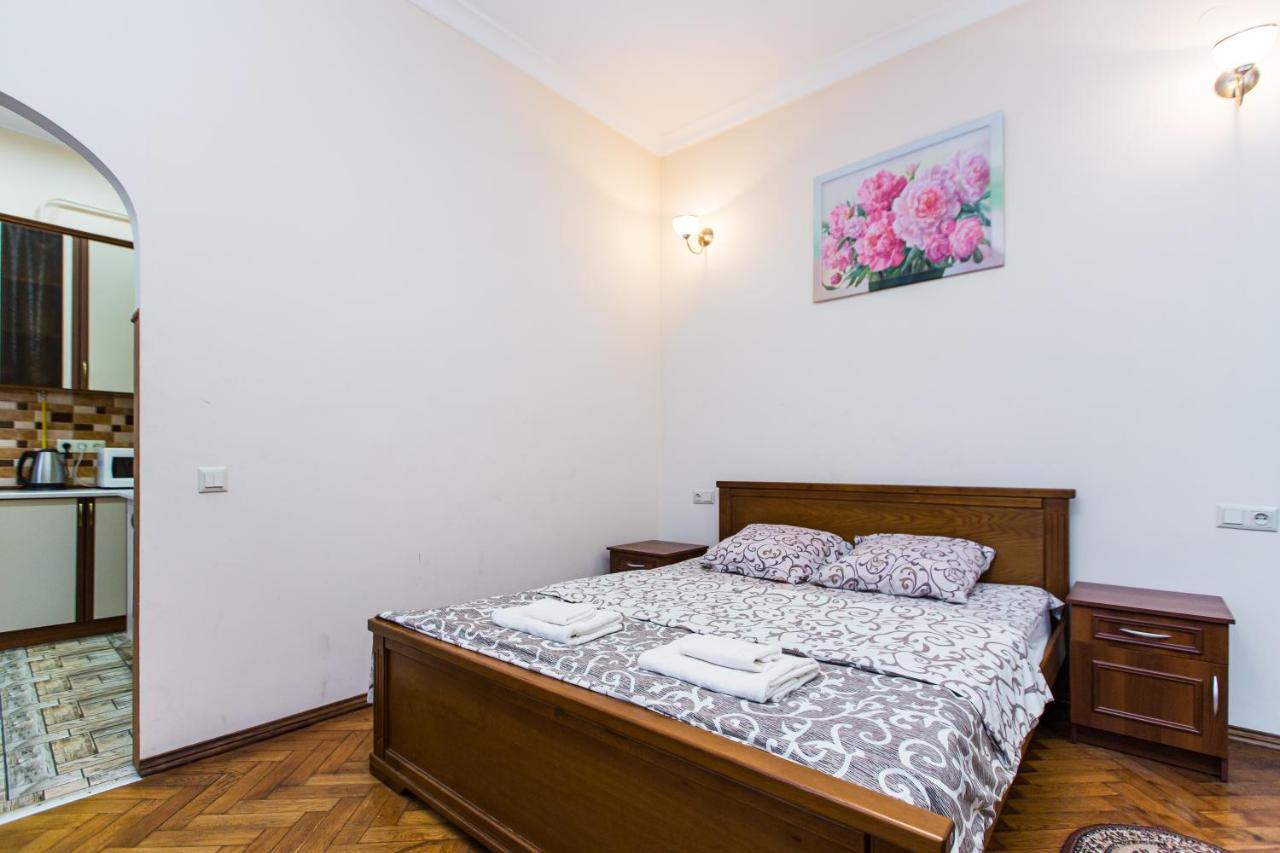 Квартира В Центрі Вулиця Балабана 29 Біля Краківського Ринку Lviv Luaran gambar